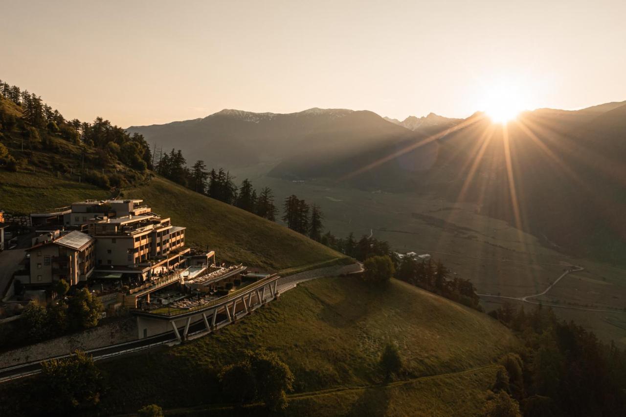 Das Gerstl Alpine Retreat Malles Venosta Eksteriør bilde